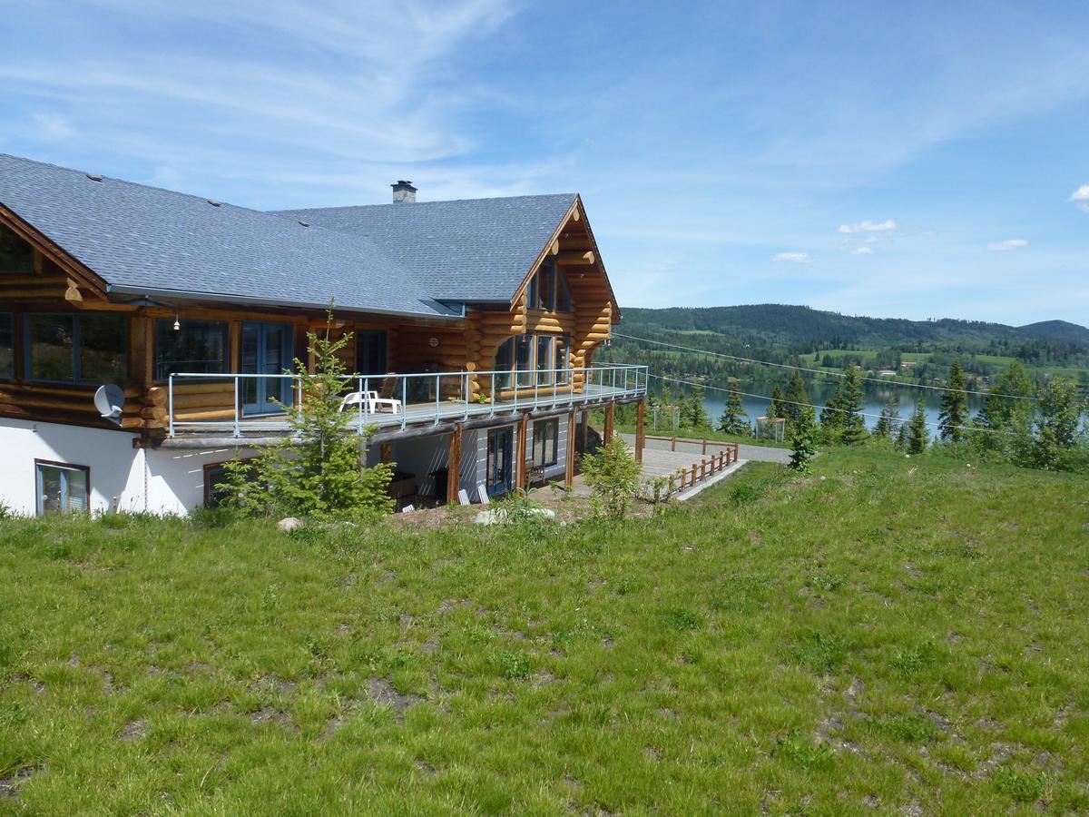Little Black Bear Lodge/B&B Bridge Lake Esterno foto